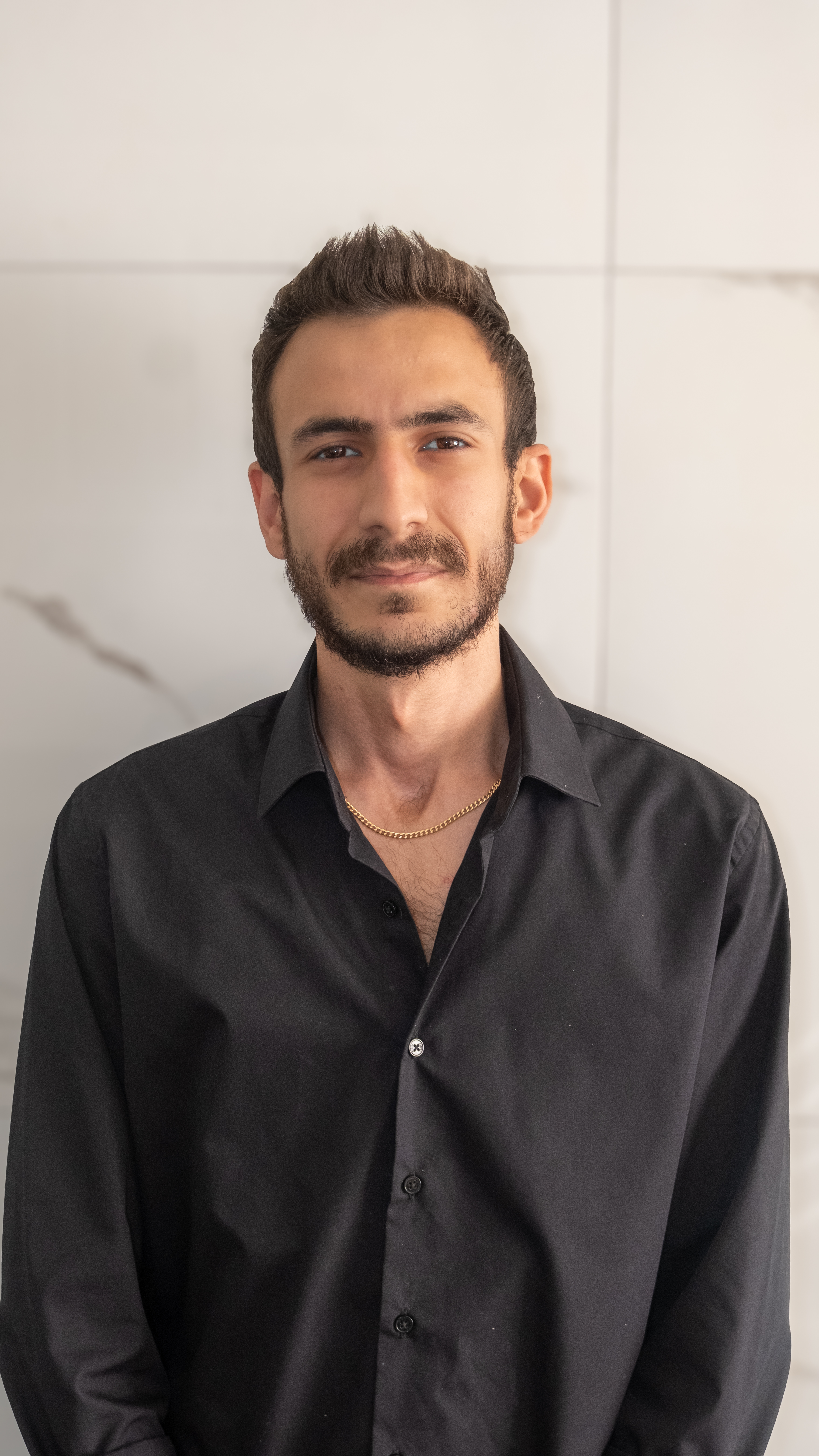 Toprakhan Tolga Çakmak